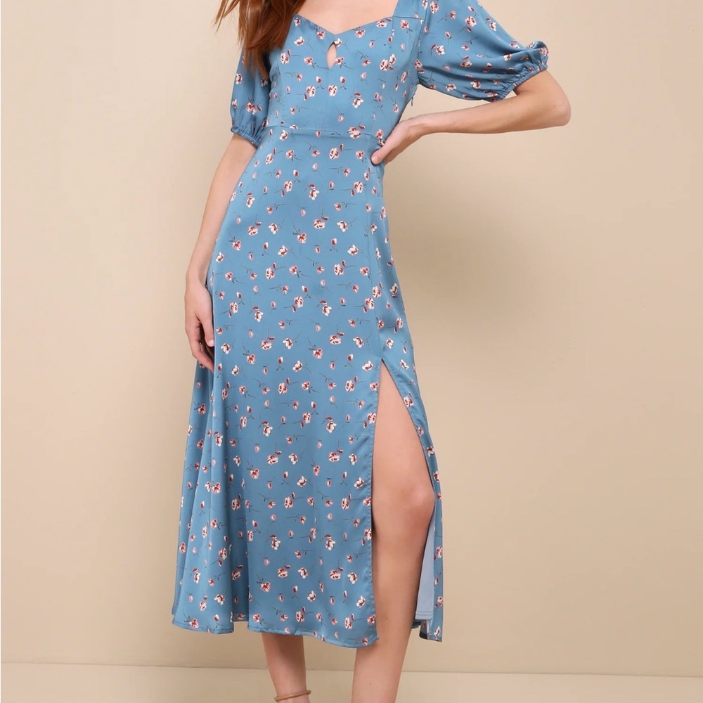 Lulu's Gorgeous Days Blue Floral Satin Puff Sleeve Dress